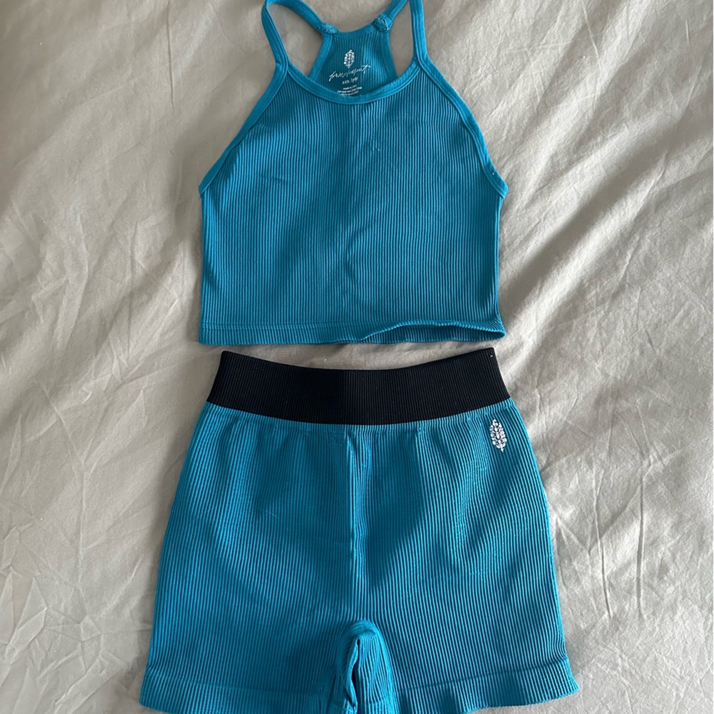 Free People Movement Set